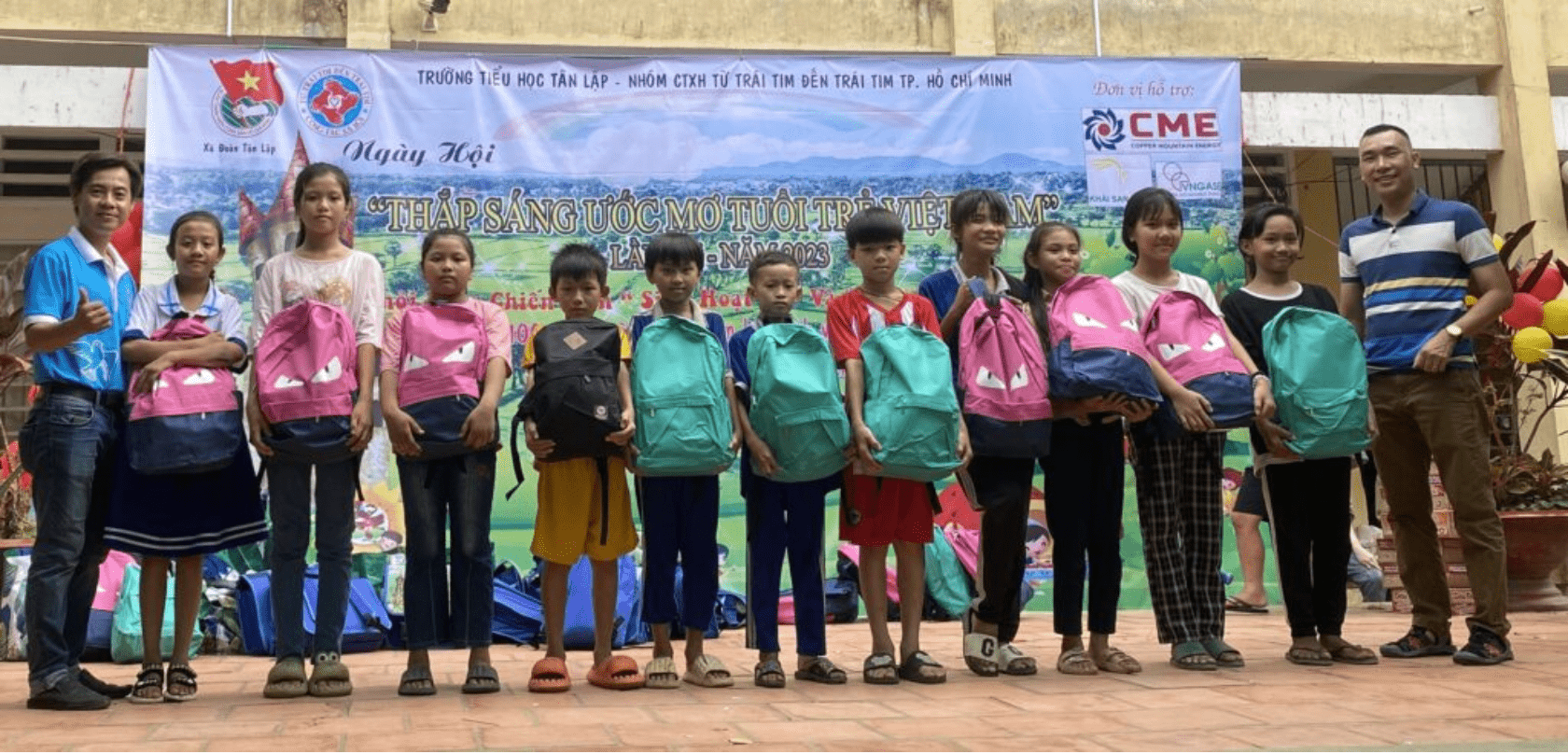 WARMING CHILDREN'S TET HOLIDAY WITH CME SOLAR