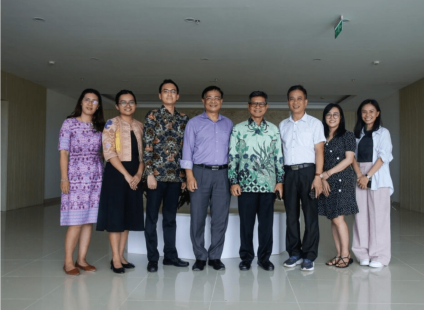 H.E DENNY ABDI, AMBASSADOR OF THE REPUBLIC OF INDONESIA TO VIETNAM VISITED CMES SOLAR PROJECT IN SONG HONG 10 GARMENT FACTORY IN NAM DINH PROVINCE